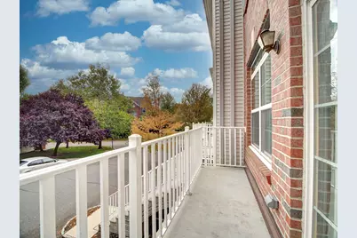 3 Atlas Ct, Jersey City, NJ 07305 - Photo 7