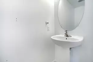 3 Atlas Ct, Jersey City, NJ 07305 - Photo 11