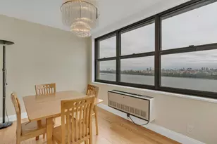 7004 Blvd E, Guttenberg, NJ 07093 - Photo 3