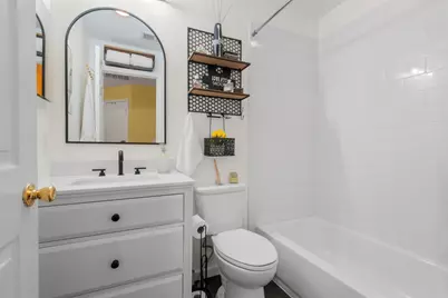 6 Elco Ct, Bayonne, NJ 07002 - Photo 15