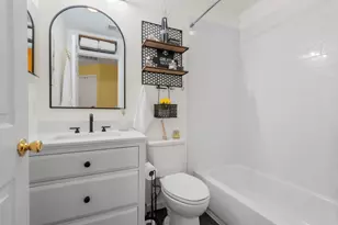 6 Elco Ct, Bayonne, NJ 07002 - Photo 15