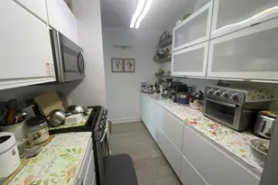 7002 Blvd E, Guttenberg, NJ 07093 - Photo 11