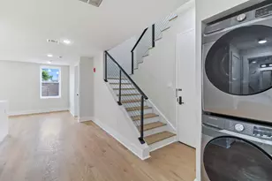 161 New York Ave, Jersey City, NJ 07307 - Photo 3