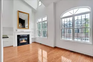 100 Abbie Ct, Guttenberg, NJ 07093 - Photo 5