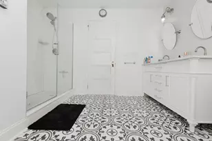 176 Avenue B, Bayonne, NJ 07002 - Photo 9