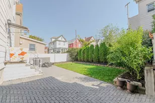 176 Avenue B, Bayonne, NJ 07002 - Photo 27