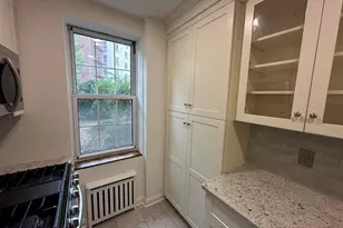 8450 Blvd E, North Bergen, NJ 07047 - Photo 11