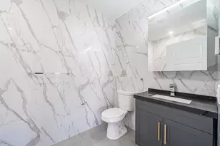 211 Baldwin Ave, Jersey City, NJ 07306 - Photo 7