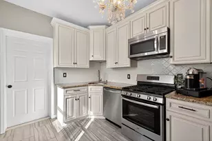 59 Humphrey Ave, Bayonne, NJ 07002 - Photo 9