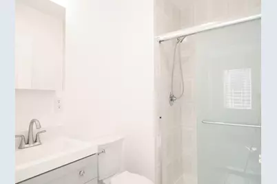 605 New York Ave #301, Union City, NJ 07087 - Photo 5