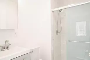 605 New York Ave, Union City, NJ 07087 - Photo 5