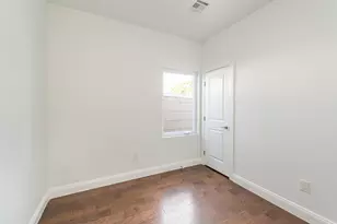 210 Nunda Ave, Jersey City, NJ 07307 - Photo 29