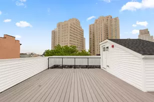 211 Summit Ave, Jersey City, NJ 07304 - Photo 25