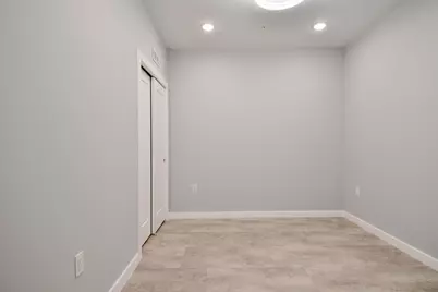 82-84 East 31st St #204, Bayonne, NJ 07002 - Photo 9