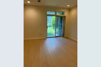 490 Fulton Ct #490, West New York, NJ 07093 - Photo 23