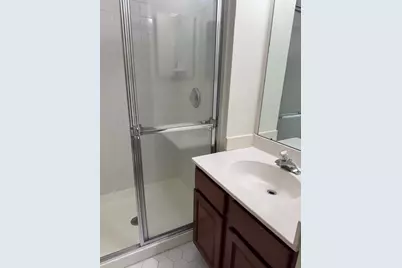 490 Fulton Ct #490, West New York, NJ 07093 - Photo 5