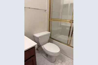 490 Fulton Ct #490, West New York, NJ 07093 - Photo 15