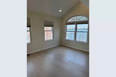 490 Fulton Ct #490, West New York, NJ 07093 - Photo 21