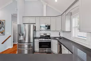 145 Bleecker St, Jersey City, NJ 07307 - Photo 11