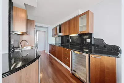 200 Winston Dr #2005, Cliffside Park, NJ 07010 - Photo 17