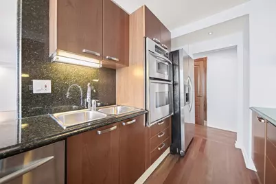 200 Winston Dr #2005, Cliffside Park, NJ 07010 - Photo 15