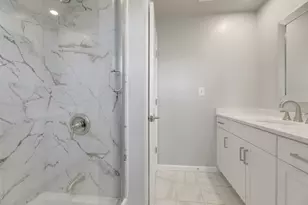 726 Mainsail Ln, Secaucus, NJ 07094 - Photo 35