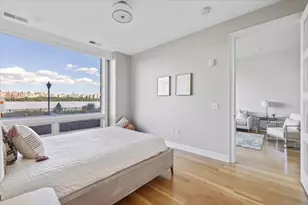 9 Somerset Ln, Edgewater, NJ 07020 - Photo 23