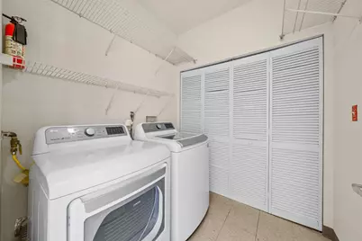 1 Intrepid Pl, Jersey City, NJ 07305 - Photo 21