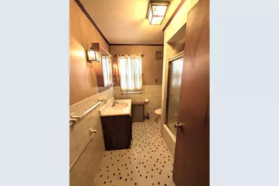 425 Davis Ave, Kearny, NJ 07032 - Photo 17