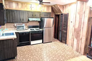 425 Davis Ave, Kearny, NJ 07032 - Photo 5