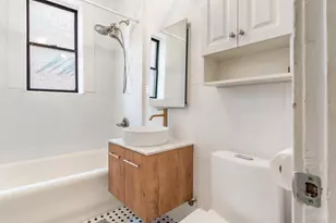 150 37th St, Union City, NJ 07087 - Photo 7