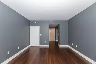 102 Christopher Columbus Dr, Jersey City, NJ 07302 - Photo 3