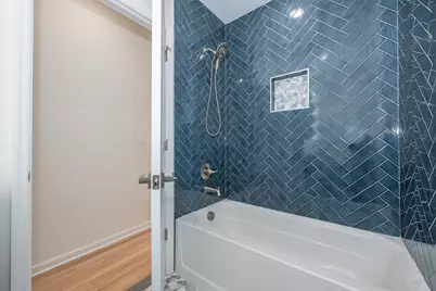 38 Zabriskie St #2L, Jersey City, NJ 07307 - Photo 9