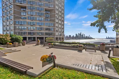 7004 Blvd East #26D, Guttenberg, NJ 07093 - Photo 35