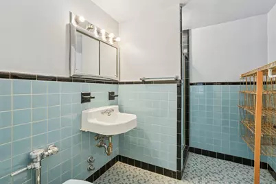 6010 Blvd East #54, West New York, NJ 07093 - Photo 17