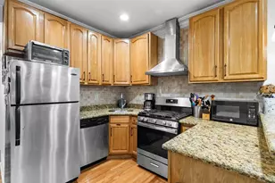 258 New York Ave, Jersey City, NJ 07307 - Photo 5