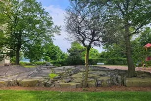 6 Horizon Rd, Fort Lee, NJ 07024 - Photo 3