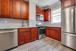 214 Olean Ave, Jersey City, NJ 07306 - Photo 13