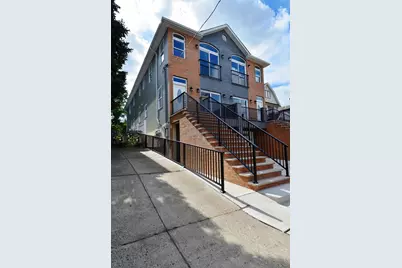 92 West 6th St, Bayonne, NJ 07002 - Photo 3