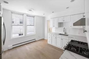 46 Garden Pl, Edgewater, NJ 07020 - Photo 9