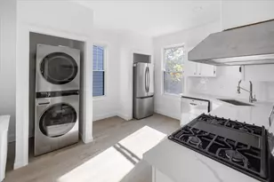 46 Garden Pl, Edgewater, NJ 07020 - Photo 15