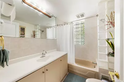 413 76th St, North Bergen, NJ 07047 - Photo 15