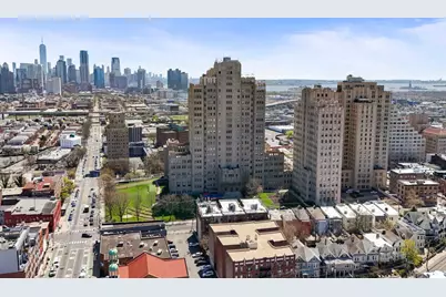 4 Beacon Way #805, Jersey City, NJ 07304 - Photo 1