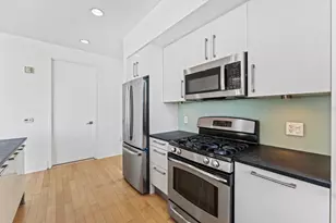 4 Beacon Way, Jersey City, NJ 07304 - Photo 15