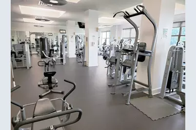 4 Beacon Way #805, Jersey City, NJ 07304 - Photo 31