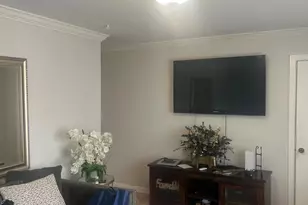 102 W 48th St, Bayonne, NJ 07002 - Photo 3