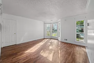 47 Dogwood St, Jersey City, NJ 07305 - Photo 5