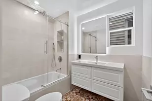 31 Bayview Ave, Jersey City, NJ 07305 - Photo 33