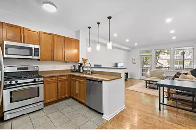 4 Constellation Pl #101, Jersey City, NJ 07305 - Photo 5