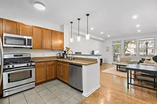 4 Constellation Pl, Jersey City, NJ 07305 - Photo 5